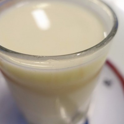 熱杏仁霜 或 (凍杏仁霜)) - 銅鑼灣分店