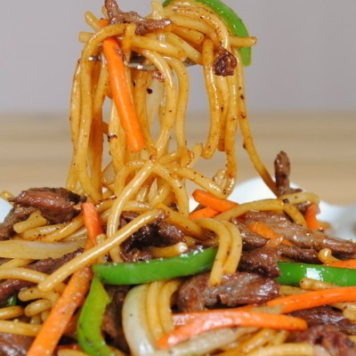 干炒黑椒牛肉意粉 - 銅鑼灣分店