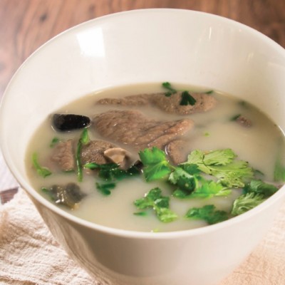 莞茜皮蛋豬潤鮮牛肉湯飯 - 銅鑼灣分店