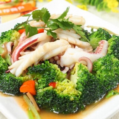 西蘭花炒鮮魷 - 銅鑼灣分店
