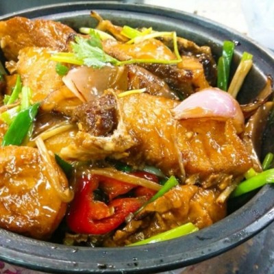 薑蔥鯇魚腩煲 - 銅鑼灣分店