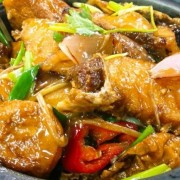薑蔥鯇魚腩煲 - 銅鑼灣分店