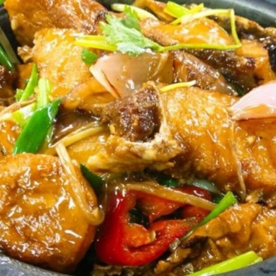 薑蔥鯇魚腩煲 - 銅鑼灣分店