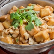 咸魚雞粒豆腐煲 - 銅鑼灣分店