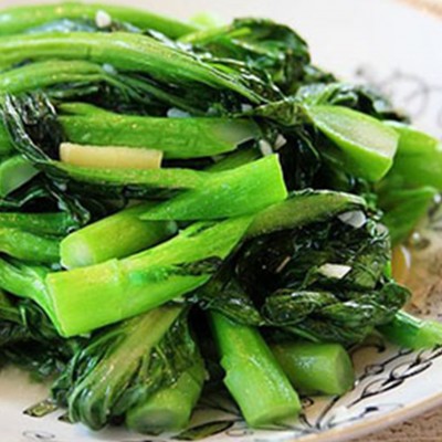 ニンニク入り季節の野菜ソテー - コーズウェイベイ