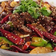 辣子牛肉 - 銅鑼灣分店